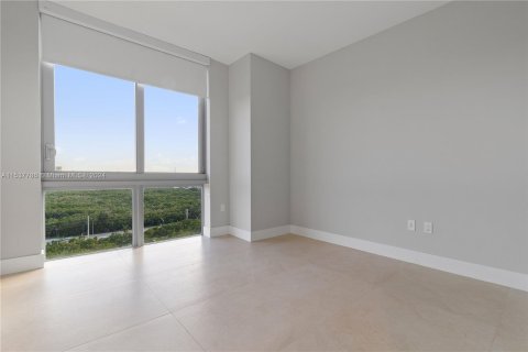 Condominio en venta en North Miami Beach, Florida, 3 dormitorios, 144.56 m2 № 1028888 - foto 26