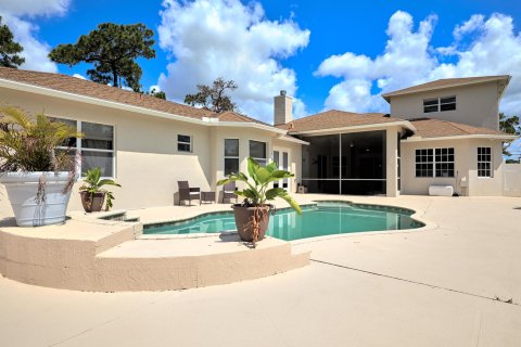 House in West Palm Beach, Florida 4 bedrooms, 408.03 sq.m. № 1080437 - photo 22