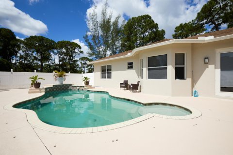 House in West Palm Beach, Florida 4 bedrooms, 408.03 sq.m. № 1080437 - photo 23