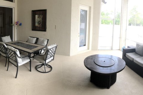 House in West Palm Beach, Florida 4 bedrooms, 408.03 sq.m. № 1080437 - photo 6