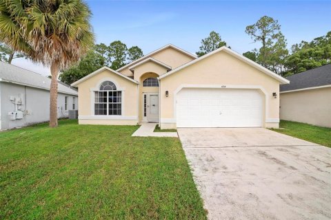 Villa ou maison à vendre à Kissimmee, Floride: 3 chambres, 143.81 m2 № 1344735 - photo 1