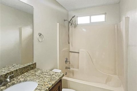 Casa en venta en Tampa, Florida, 3 dormitorios, 116.31 m2 № 1344771 - foto 11