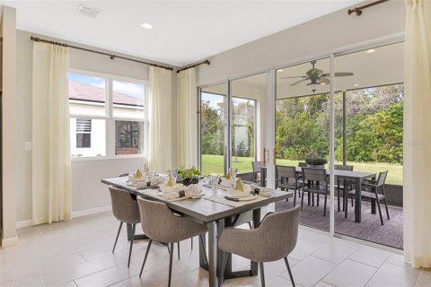 Villa ou maison à vendre à Kissimmee, Floride: 5 chambres, 260.13 m2 № 1344736 - photo 6