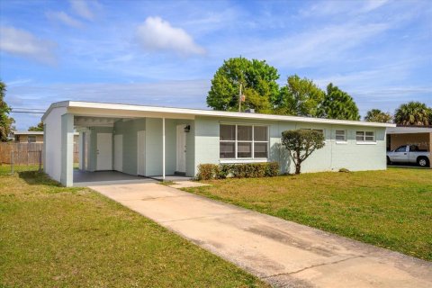 Villa ou maison à vendre à Cocoa, Floride: 3 chambres, 108.51 m2 № 1375095 - photo 1