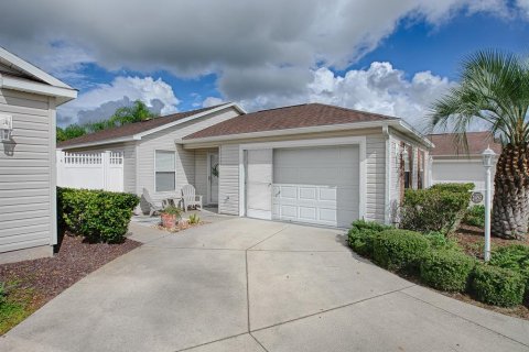 Casa en venta en The Villages, Florida, 2 dormitorios, 111.11 m2 № 1346412 - foto 2