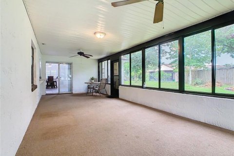 Villa ou maison à vendre à Kissimmee, Floride: 2 chambres, 114.18 m2 № 1346341 - photo 27