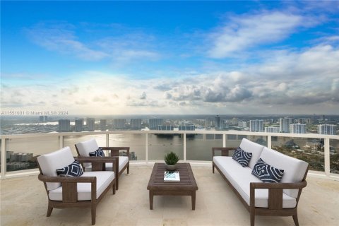 Copropriété à vendre à Sunny Isles Beach, Floride: 6 chambres, 532.05 m2 № 1071796 - photo 12