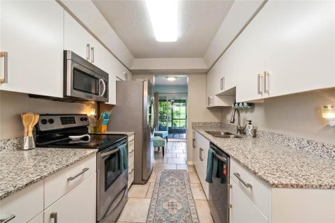 Copropriété à vendre à Orlando, Floride: 2 chambres, 119.01 m2 № 1255863 - photo 10