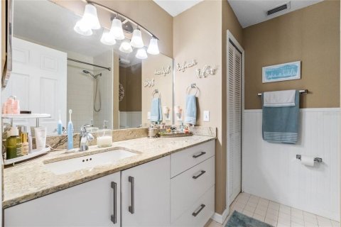 Copropriété à vendre à Orlando, Floride: 2 chambres, 119.01 m2 № 1255863 - photo 17