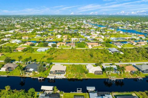 Terreno en venta en Port Charlotte, Florida № 1379449 - foto 12