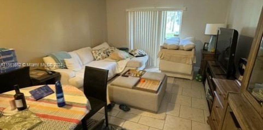 Condominio en Deerfield Beach, Florida, 1 dormitorio  № 1096883