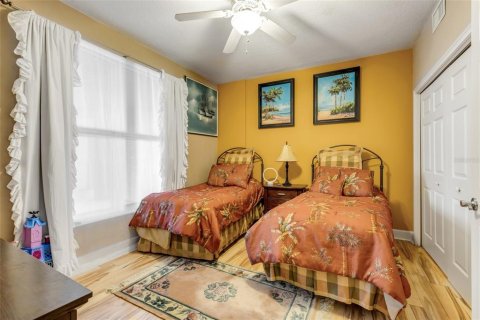 Condo in Daytona Beach Shores, Florida, 3 bedrooms  № 1379490 - photo 22