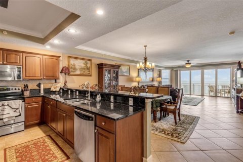 Condominio en venta en Daytona Beach Shores, Florida, 3 dormitorios, 209.03 m2 № 1379490 - foto 5