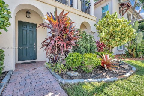 Casa en venta en Palm Beach Gardens, Florida, 3 dormitorios, 207.64 m2 № 1233760 - foto 2