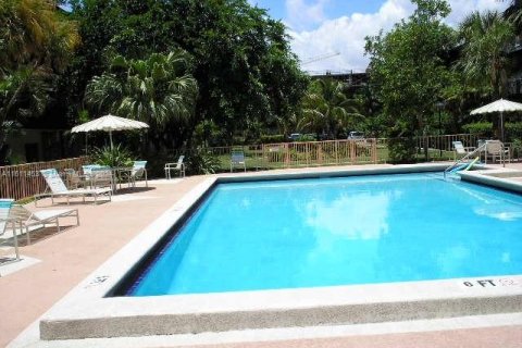 Condominio en venta en Miami, Florida, 1 dormitorio, 74.97 m2 № 1233759 - foto 17