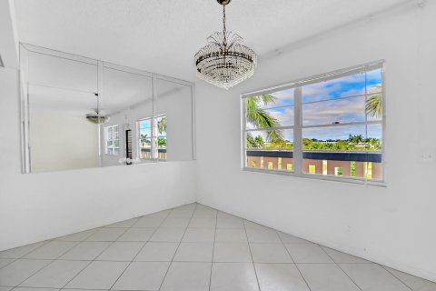 Condo in Boca Raton, Florida, 2 bedrooms  № 1026372 - photo 16