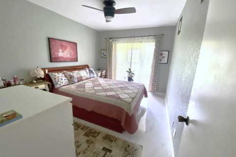 Condo in Deerfield Beach, Florida, 2 bedrooms  № 1051231 - photo 16