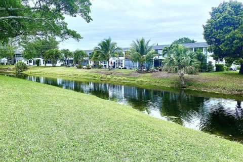 Condo in Deerfield Beach, Florida, 2 bedrooms  № 1051231 - photo 6