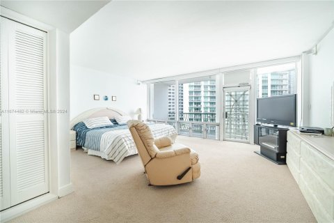 Condominio en venta en Miami, Florida, 3 dormitorios, 158.96 m2 № 1398060 - foto 23