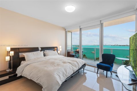 Condominio en venta en Miami, Florida, 3 dormitorios, 173.26 m2 № 1399444 - foto 10