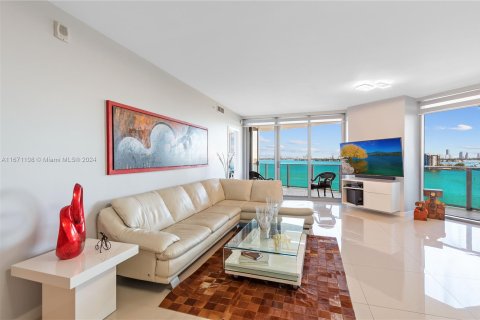 Condominio en venta en Miami, Florida, 3 dormitorios, 173.26 m2 № 1399444 - foto 24