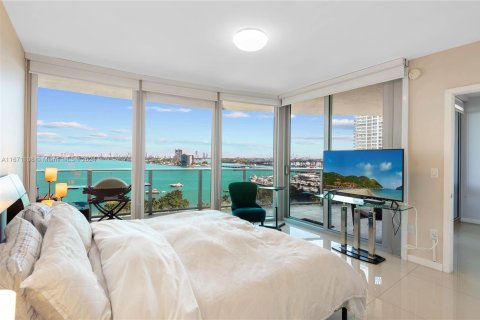 Condominio en venta en Miami, Florida, 3 dormitorios, 173.26 m2 № 1399444 - foto 11