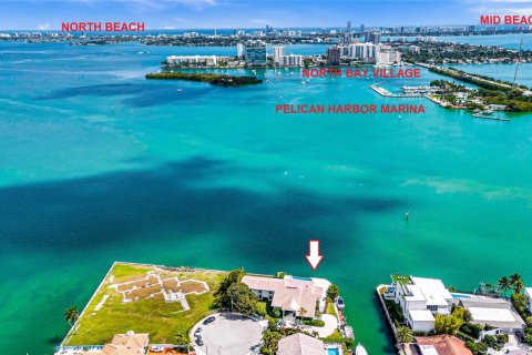 Casa en venta en Miami, Florida, 5 dormitorios, 535.86 m2 № 1047949 - foto 2