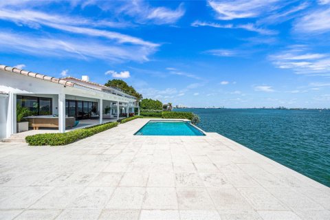 Villa ou maison à vendre à Miami, Floride: 5 chambres, 535.86 m2 № 1047949 - photo 22