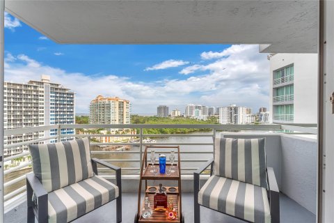 Condominio en venta en Fort Lauderdale, Florida, 1 dormitorio, 53.88 m2 № 1161653 - foto 27