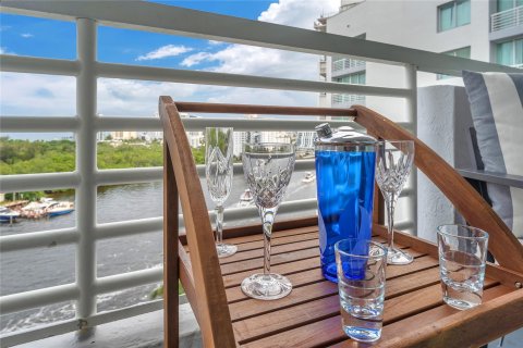 Condo in Fort Lauderdale, Florida, 1 bedroom  № 1161653 - photo 29