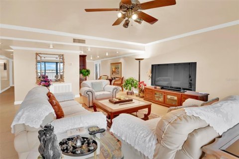 Condo in Fort Myers, Florida, 3 bedrooms  № 1048656 - photo 21