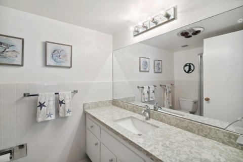 Condo in Fort Lauderdale, Florida, 2 bedrooms  № 1041005 - photo 9