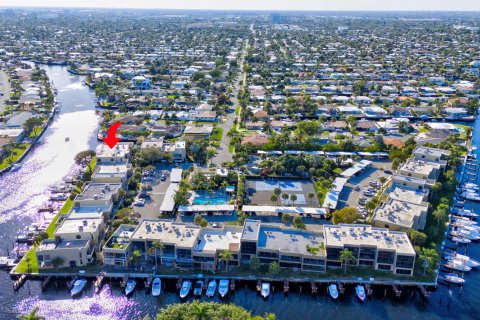 Copropriété à vendre à Pompano Beach, Floride: 2 chambres, 142.98 m2 № 1041037 - photo 2