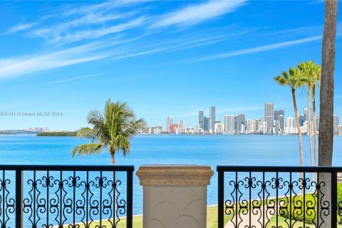 Condominio en venta en Miami Beach, Florida, 3 dormitorios, 254.55 m2 № 1225019 - foto 1