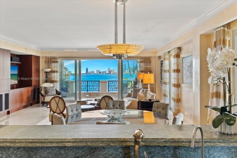 Condominio en venta en Miami Beach, Florida, 3 dormitorios, 254.55 m2 № 1225019 - foto 10