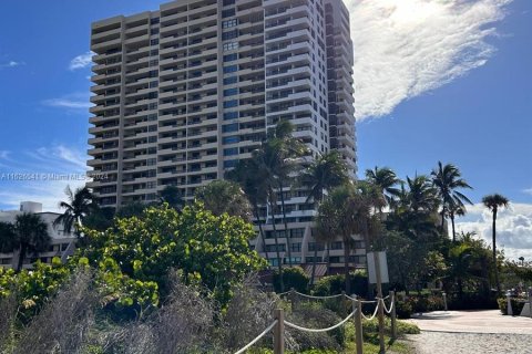 Copropriété à vendre à Miami Beach, Floride: 2 chambres, 82.68 m2 № 1272747 - photo 23