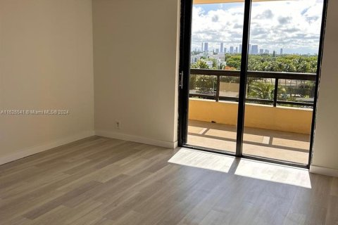 Copropriété à vendre à Miami Beach, Floride: 2 chambres, 82.68 m2 № 1272747 - photo 8