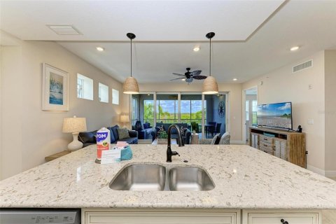 Copropriété à vendre à Bradenton, Floride: 3 chambres, 154.59 m2 № 1378368 - photo 16