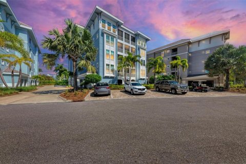 Copropriété à vendre à Bradenton, Floride: 3 chambres, 154.59 m2 № 1378368 - photo 5