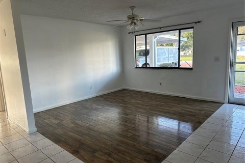 Casa en venta en Ocala, Florida, 3 dormitorios, 135.27 m2 № 1428638 - foto 3