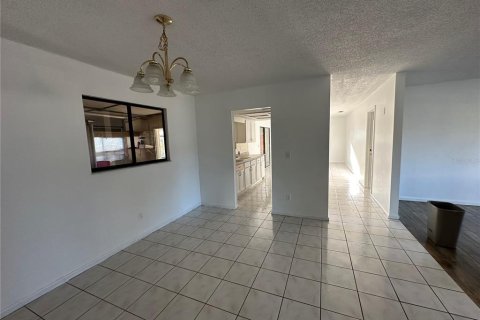 Casa en venta en Ocala, Florida, 3 dormitorios, 135.27 m2 № 1428638 - foto 5