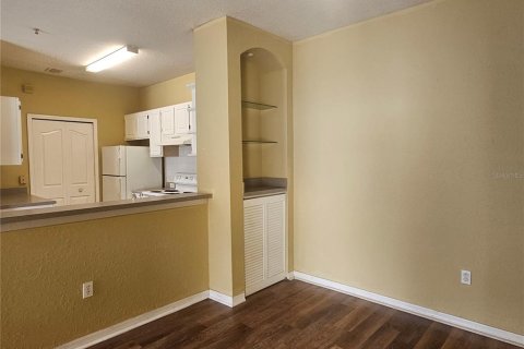 Condo in Orlando, Florida, 3 bedrooms  № 1428640 - photo 5