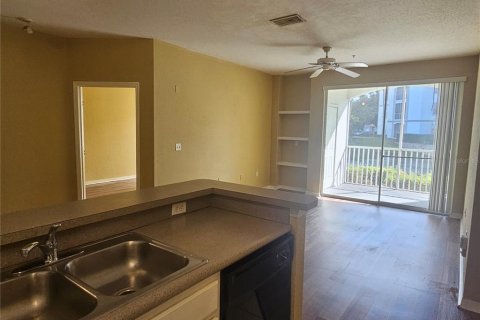 Condo in Orlando, Florida, 3 bedrooms  № 1428640 - photo 6