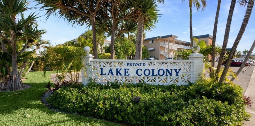 Condominio en North Palm Beach, Florida, 2 dormitorios  № 1065899