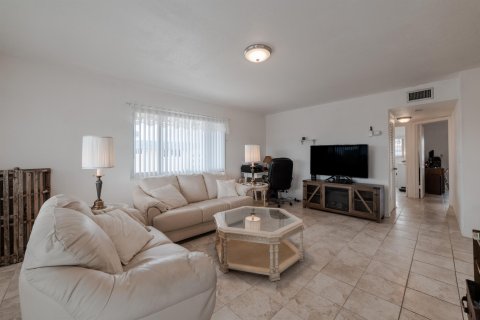 Copropriété à vendre à North Palm Beach, Floride: 2 chambres, 81.75 m2 № 1065899 - photo 24
