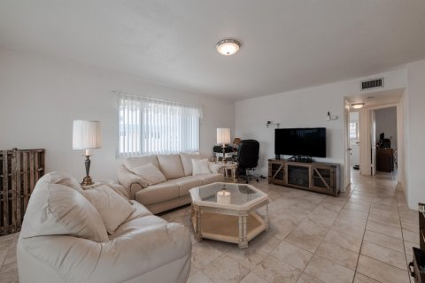 Condo in North Palm Beach, Florida, 2 bedrooms  № 1065899 - photo 24