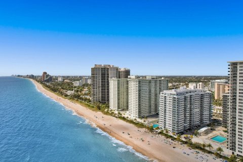 Condo in Fort Lauderdale, Florida, 2 bedrooms  № 1065900 - photo 15