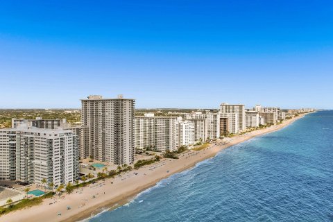 Condo in Fort Lauderdale, Florida, 2 bedrooms  № 1065900 - photo 10