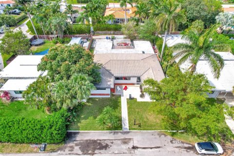 Villa ou maison à vendre à Miami Shores, Floride: 3 chambres, 182.55 m2 № 1031039 - photo 19