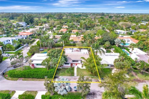 Villa ou maison à vendre à Miami Shores, Floride: 3 chambres, 182.55 m2 № 1031039 - photo 4